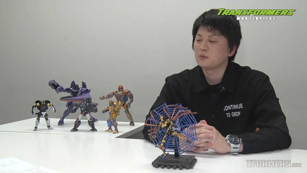 Masterpiece Blackarachnia MP 46 TakaraTomy Promo Video Screenshot Gallery 13 (13 of 40)